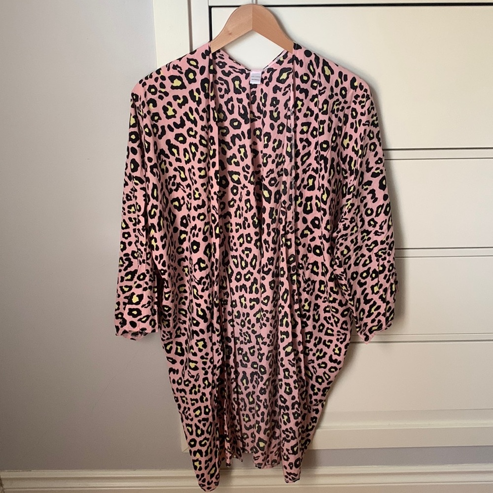 Pink Leopard Duster